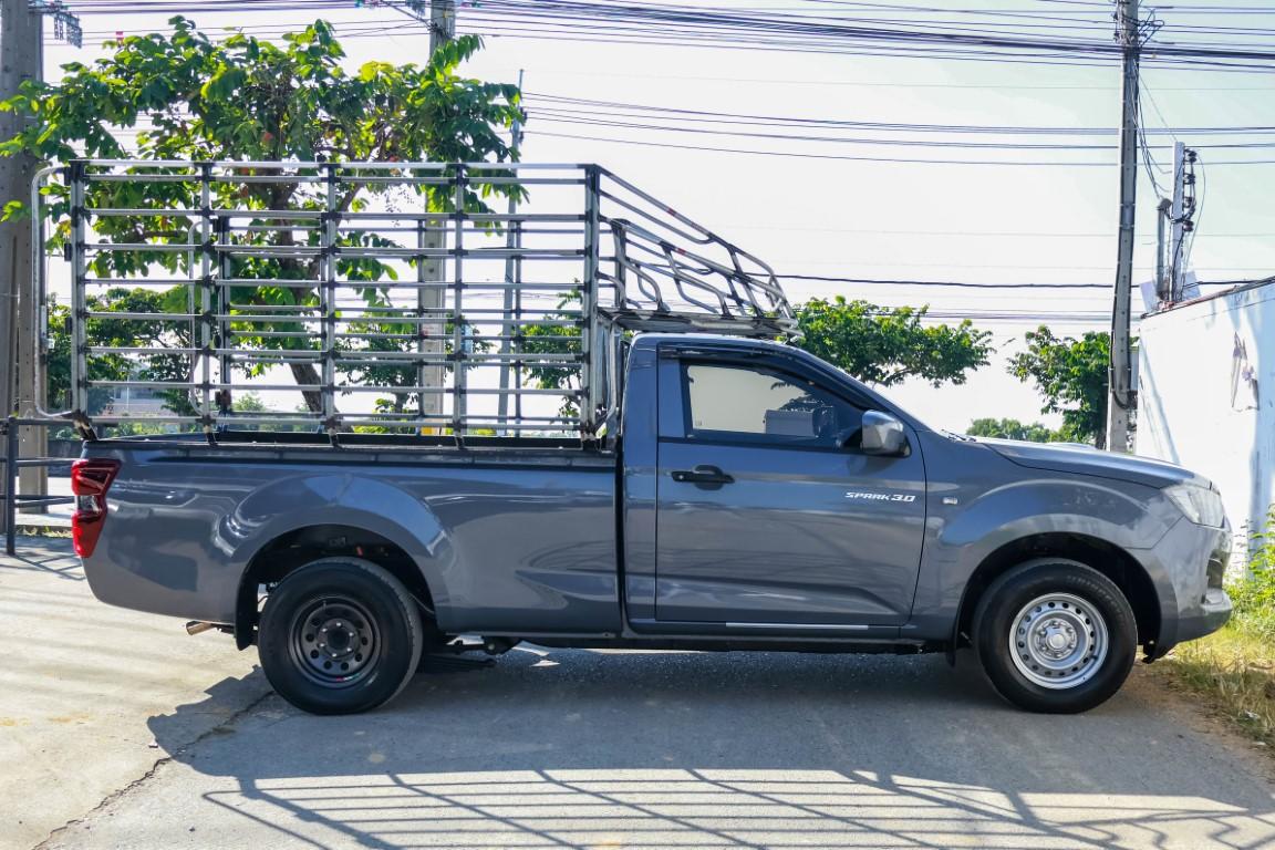 Isuzu Dmax Spark 3.0S M/T MNC 2024 *RK2118*